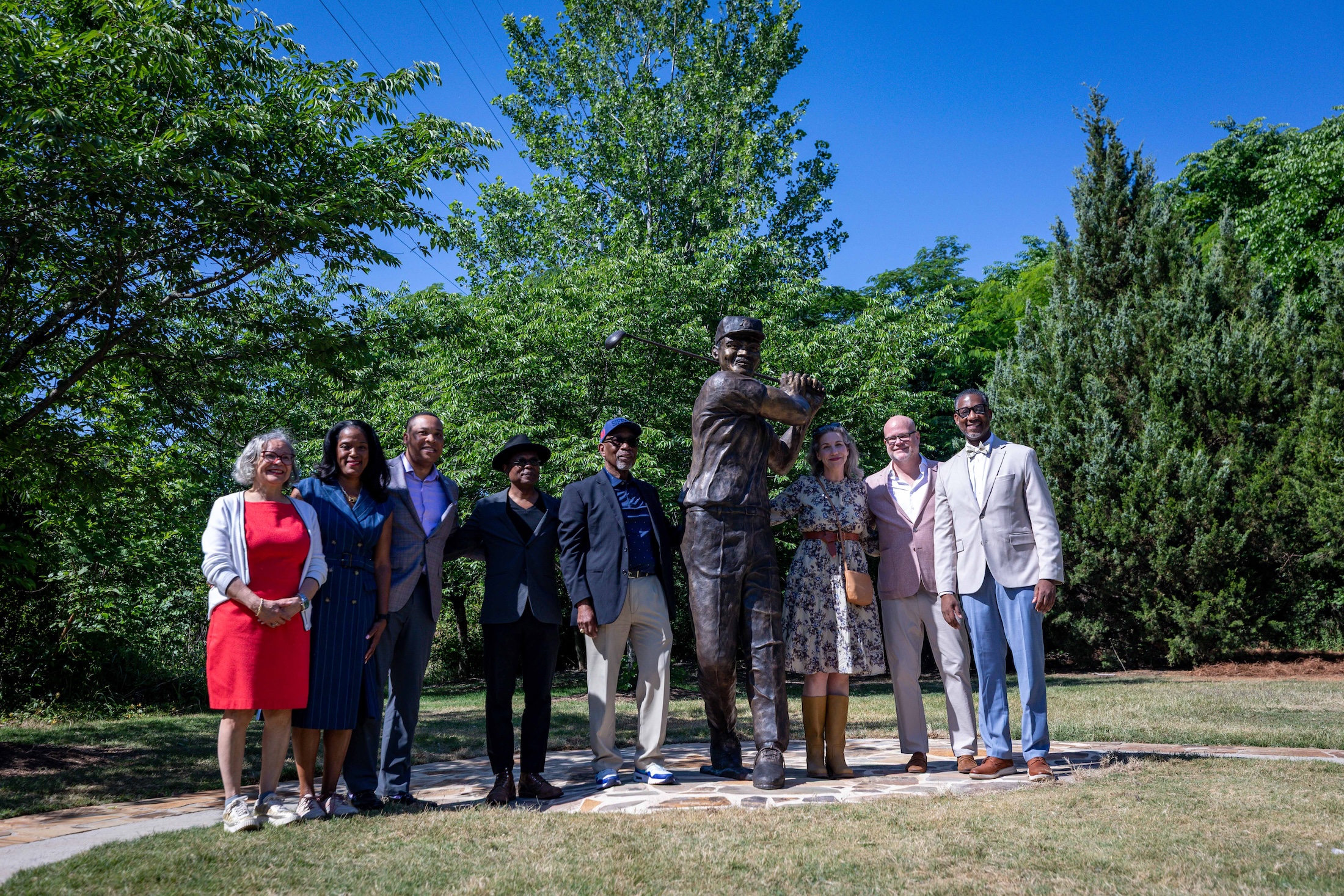 Trailblazing Charlotte golfer Charlie Sifford honored with statue - Business North Carolina